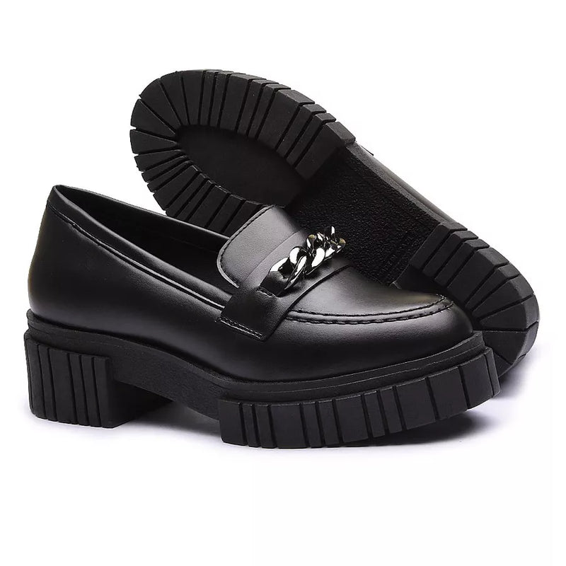 Mocassim Fourshoes Feminino Tratorado Preto com Metal Prata